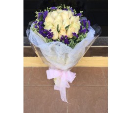 V5.3~ 18 PCS CHAMPAGNE ROSES BOUQUET